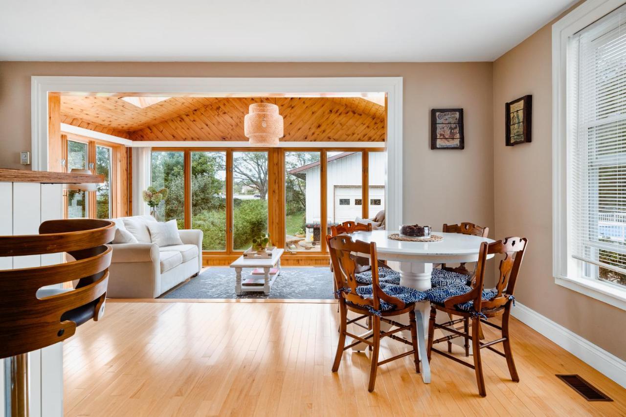 Sunroom On Maple Picton Εξωτερικό φωτογραφία